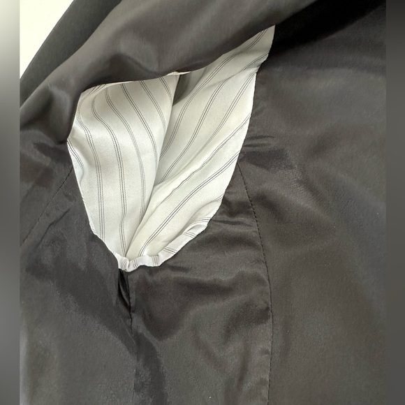 Express Editor One Button Black Business Blazer size 6 - Picture 9 of 11